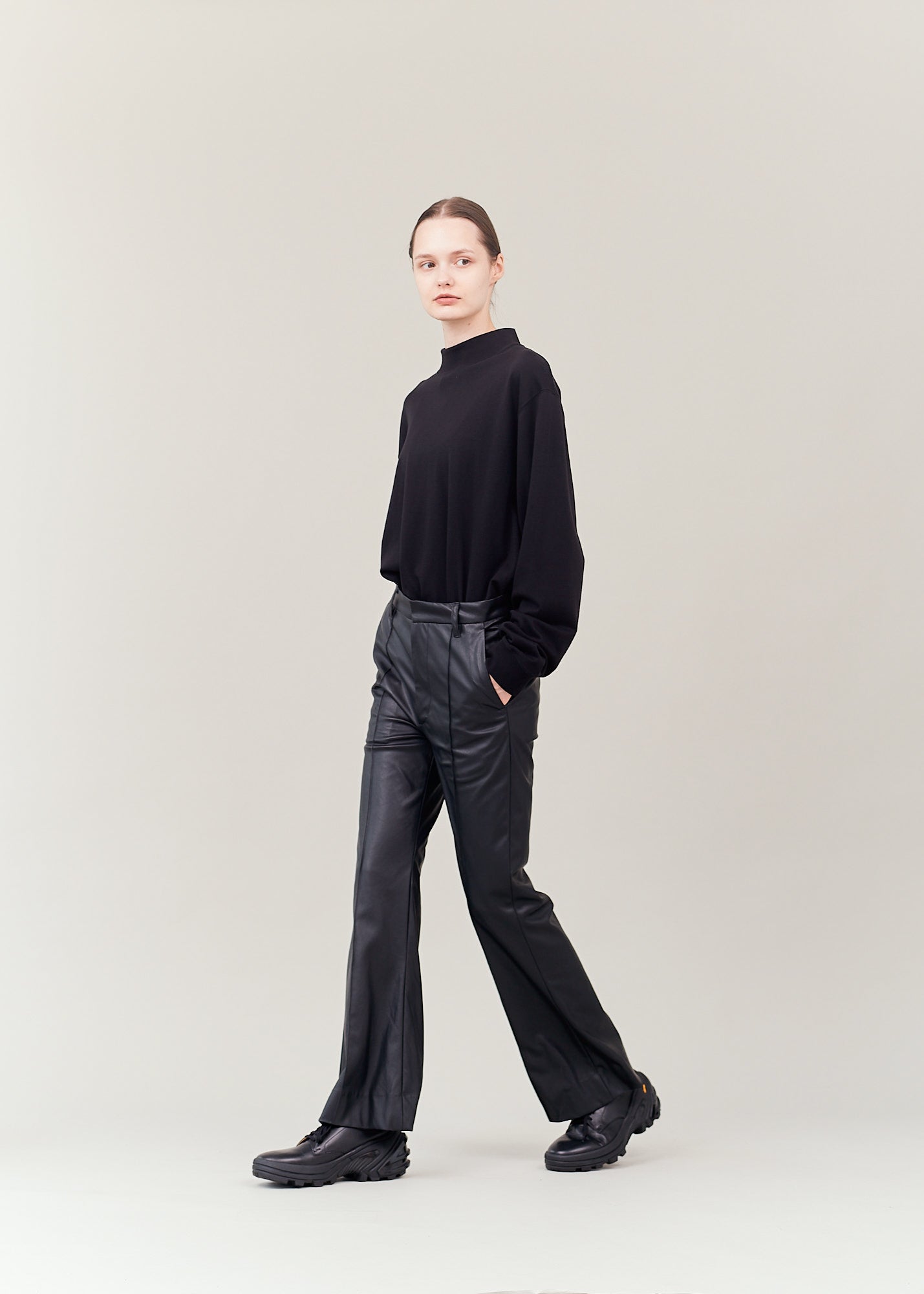 Women's Leather Trousers | Explore our New Arrivals | ZARA South Africa